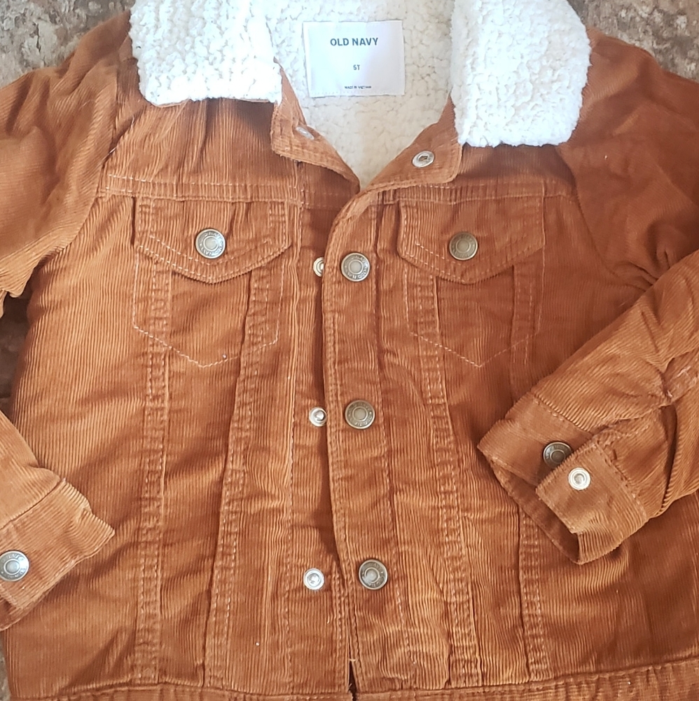 5t Old Navy Tan sherpa lined jacket